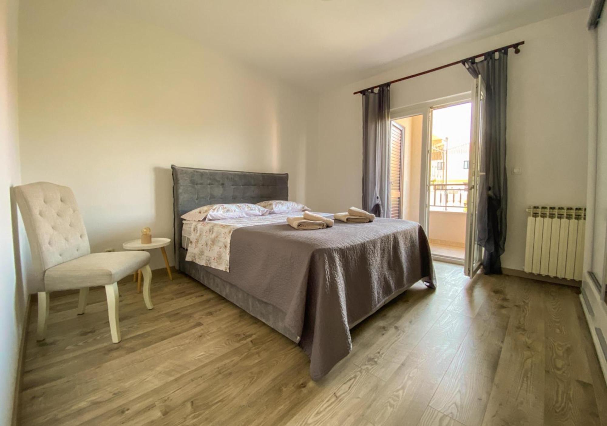 Apartments Malvina 로비니 외부 사진